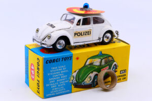 Corgi-Toys-Volkswagen-VW-Coccinelle-Cox-Maggiolino-Beetle-120063-Polizei-492