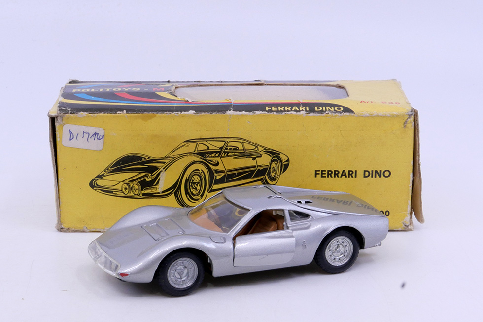 Politoys-Ferrari-Dino-Pinifarina-argent-argento-536