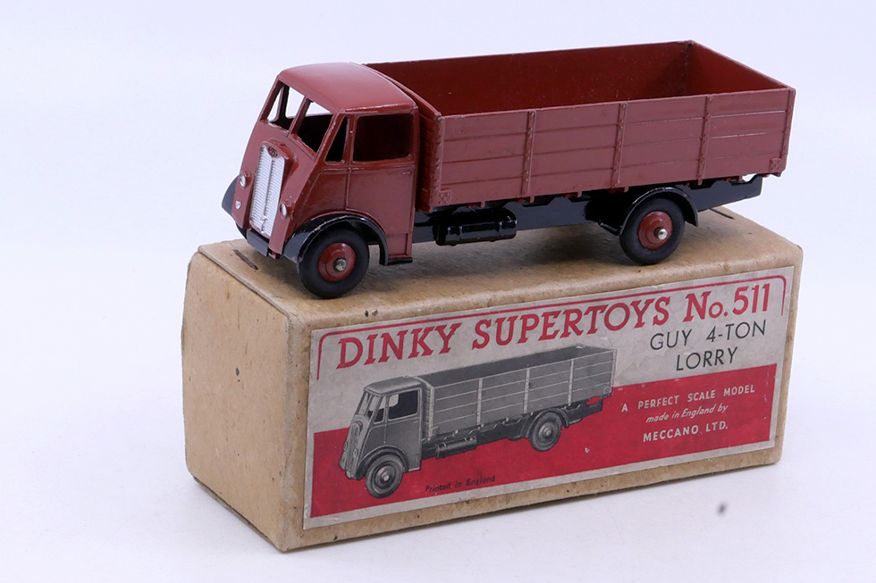 Dinky Toys Otter 4 ton Lorry 511