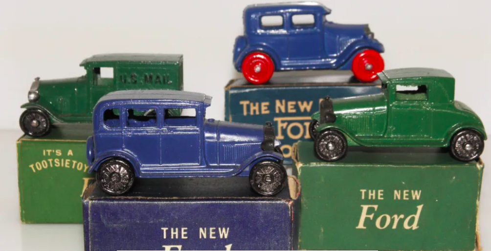 Tootsietoys-FORD-A-AutoJaune-Blog-Collection-AutoJaune