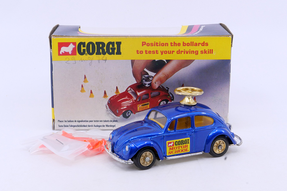 Corgi Toys Volkswagen 1200 motor school 400