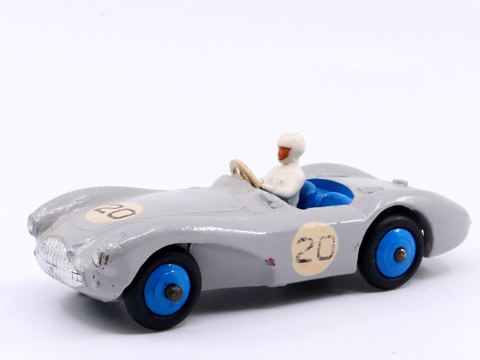 Dinky Toys Aston Martin DB3 Competition 110