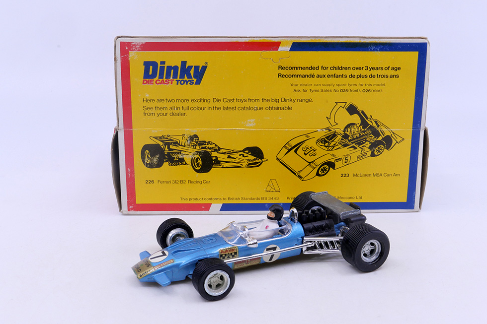 Dinky Toys. Lotus 49 Gold Leaf 225