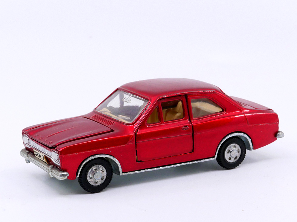 Dinky Toys Ford Escort 168