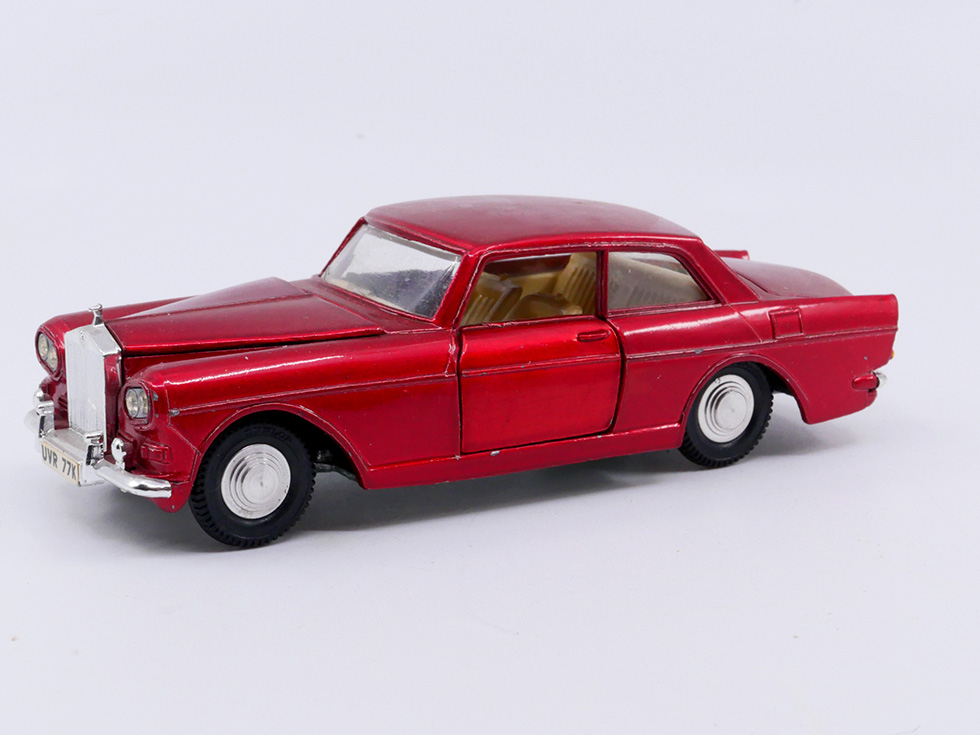 Dinky Toys Rolls Royce Silver Shadow 158