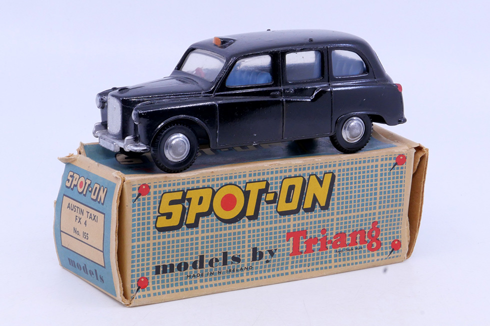 Spot On - Austin FX 4 taxi 155