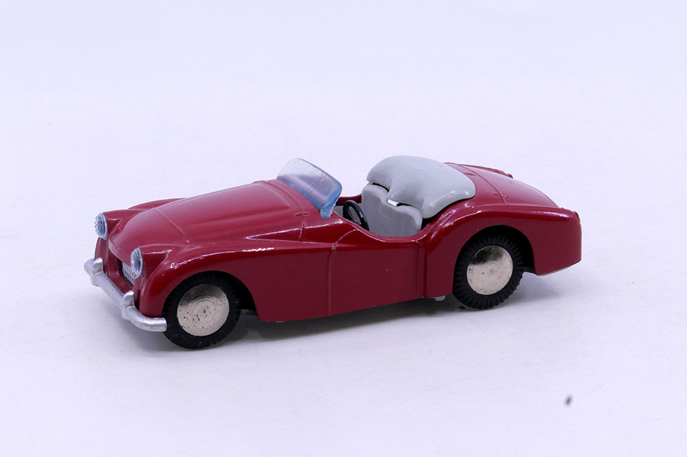 Tekno - Triumph TR2 808