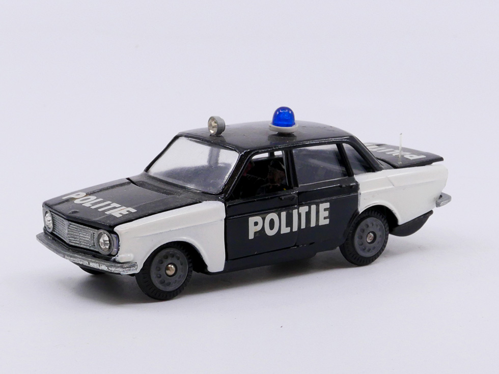 Tekno - Volvo 144 POLITIE (Netherlands) 835