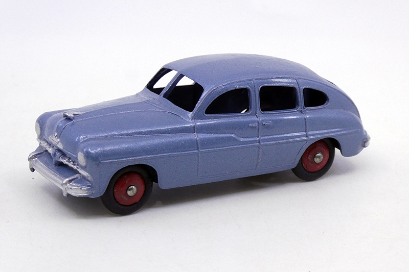 Dinky Toys France - Ford Vedette 1949 24Q