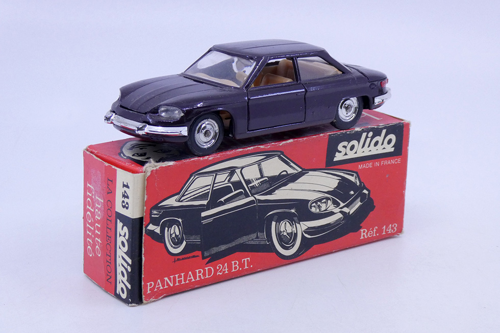 Solido - Panhard 24BT 143 prune