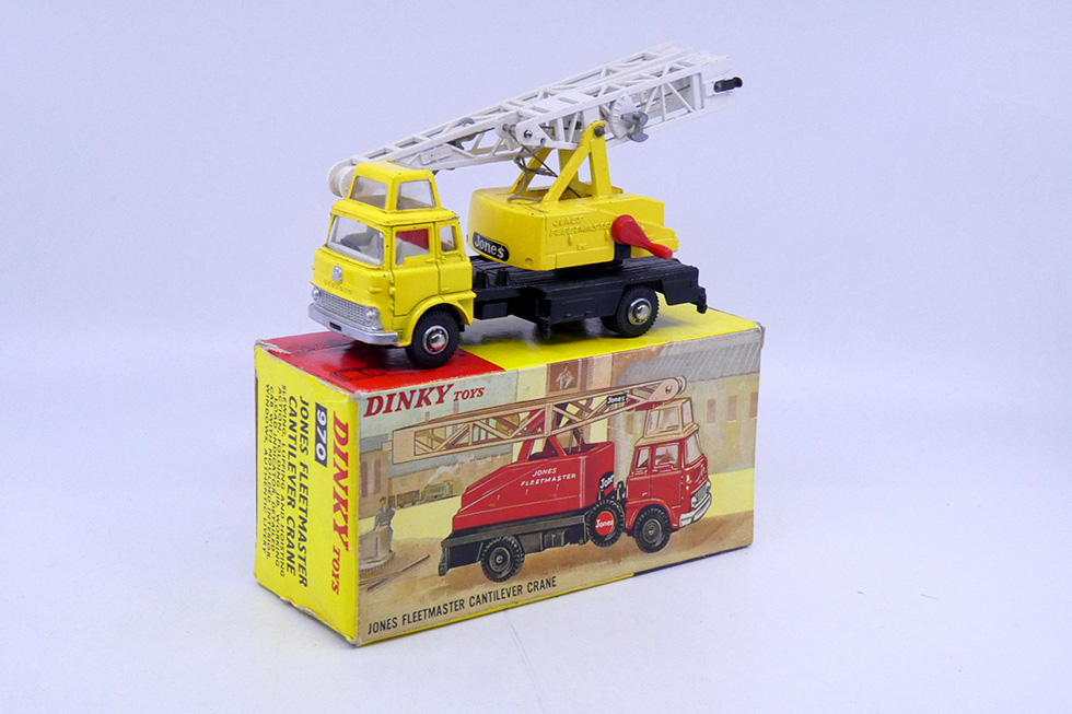 Dinky Toys GB - Bedford TK grue Jones 970 jaune