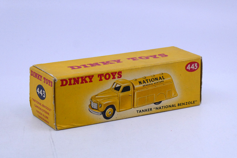 Dinky Toys GB - Studebaker camion citerne National benzole 443