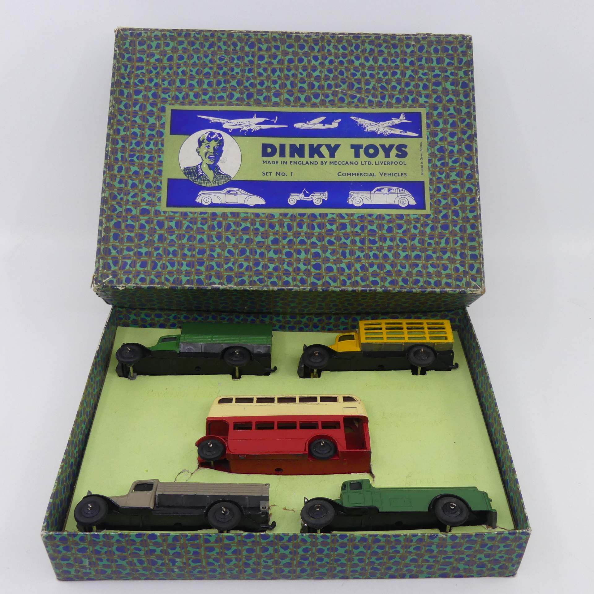 Dinky Toys coffret export USA avec camion 25 sans marquage pétrol Collection AutoJaune