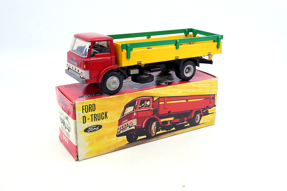 Tekno - Ford D800 ridelles 915
