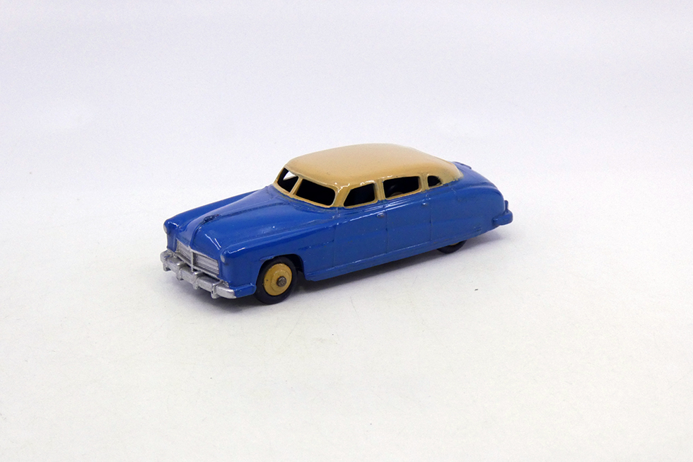 Dinky Toys GB - Hudson Commodore 139B