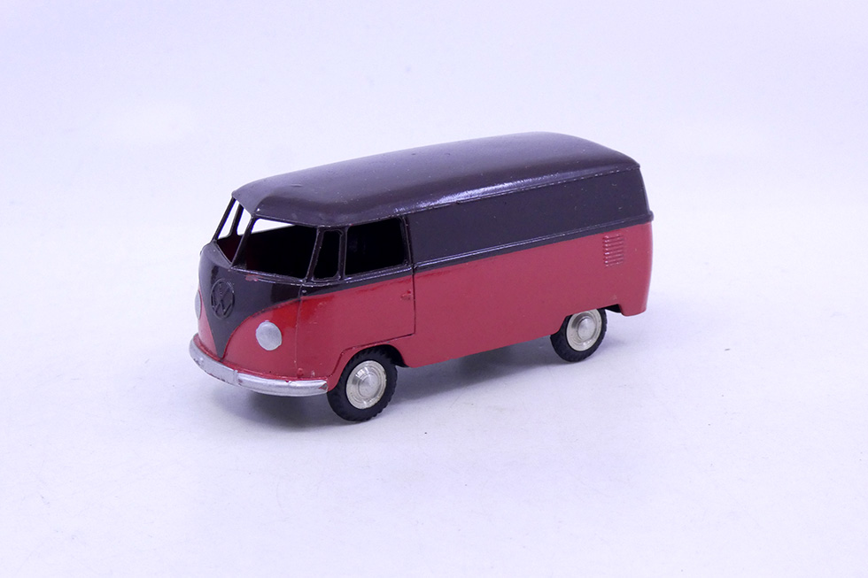Marklin - Volkswagen Kombi tôlé 8007