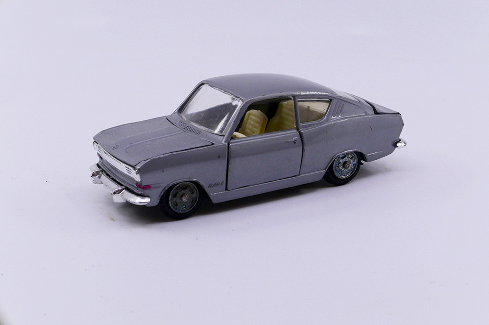 Mebetoys - Opel Kadett coupé A13