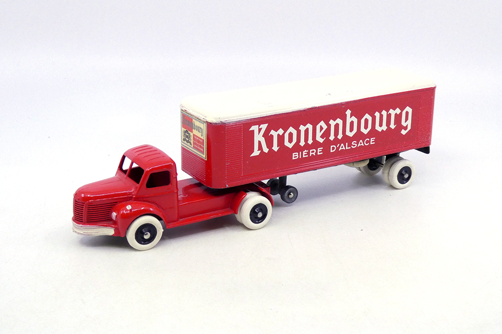 C.I.J. - Berliet TLR semi fourgon Kronenbourg 3-77