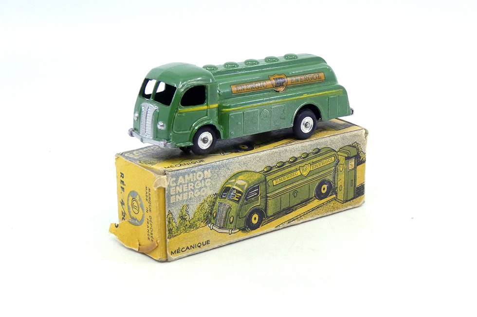 C.I.J. - Panhard Movic citerne Energic BP Energol mécanique 4-20