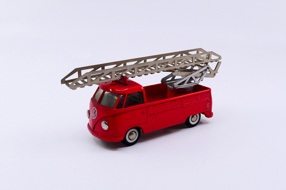 Tekno - VolkswagenKombi pick up échelle pompier 404