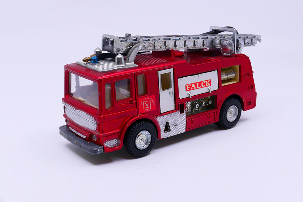 Dinky Toys GB - Merryweather Marquis premier secours FALCK 285