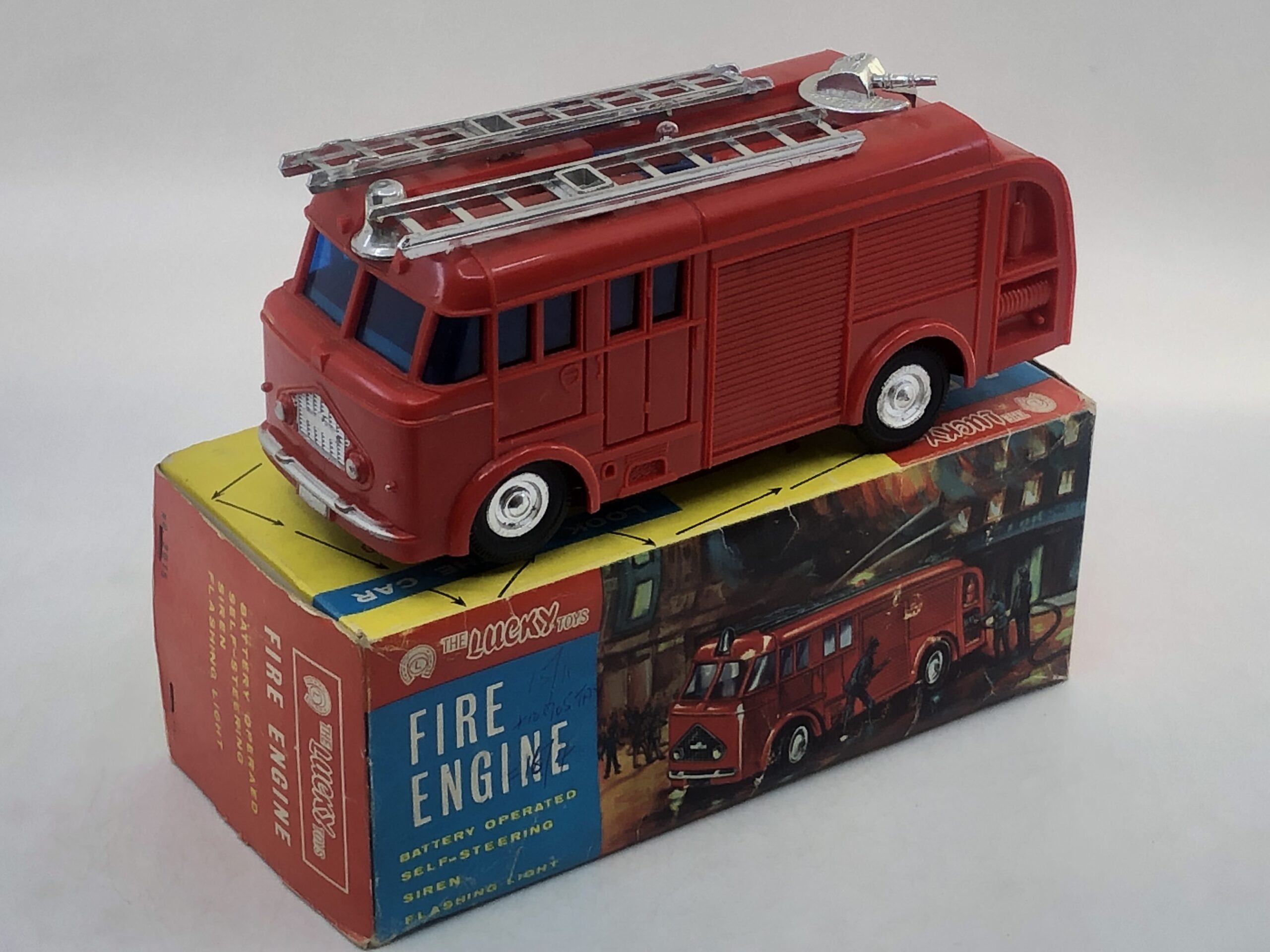 Lucky Toys Merryweather pompier Collection AutoJaune