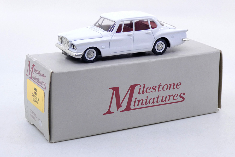 Milestone Miniatures - Chrysler Valiant 1960 MM1