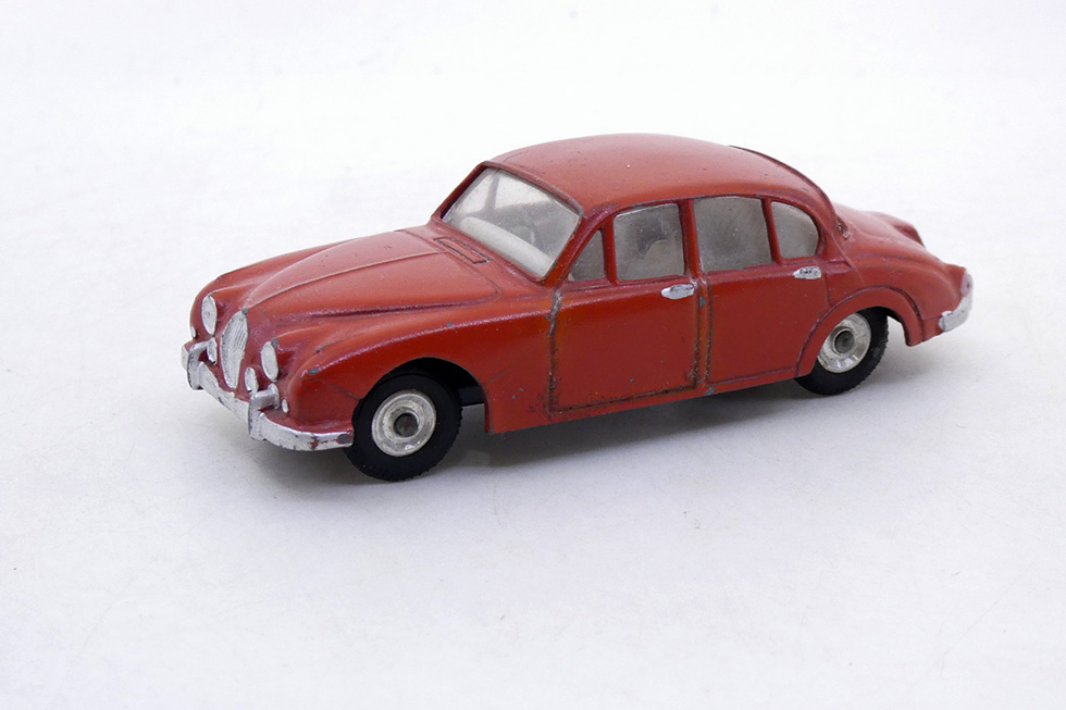 Nicky Toys - Jaguar 2,4L