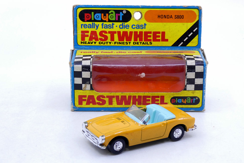 Playart - Honda S 800 cabriolet 7140