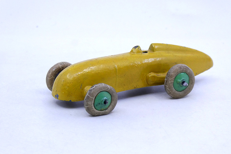 Jo Hill Co - MG EX135 auto de record