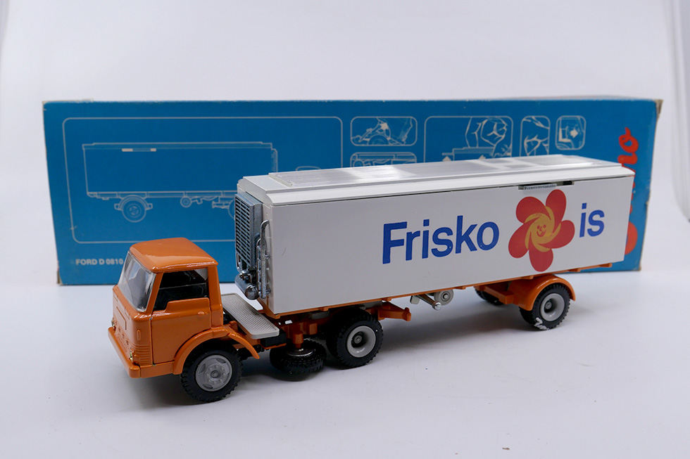 Tekno - Ford D0810 FRISKO 922