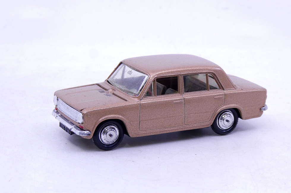 Norev - Fiat 124 706