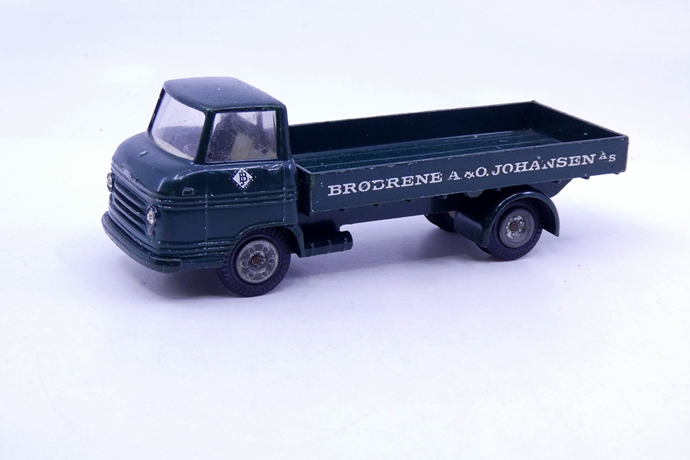 Tekno - Volvo Express ridelles Brodrene Johansen 455