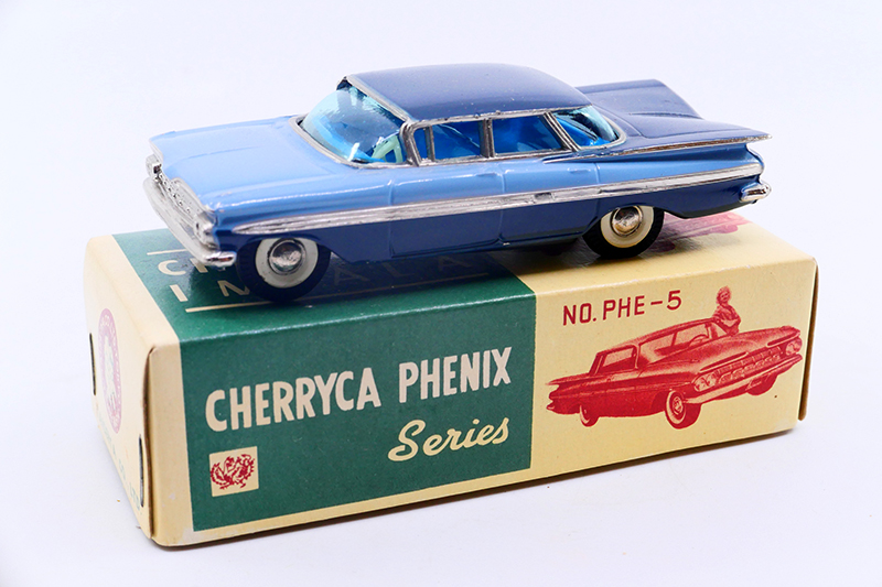 Cherryca Phenix - Chevrolet Impala Berline 5