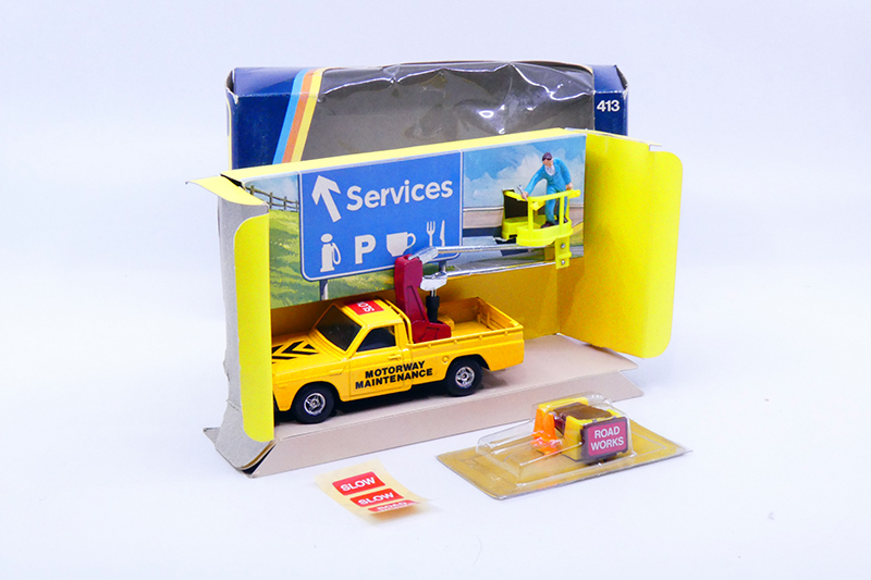 Corgi Toys - Mazda B1600 avec nacelle motorway maintenance 413