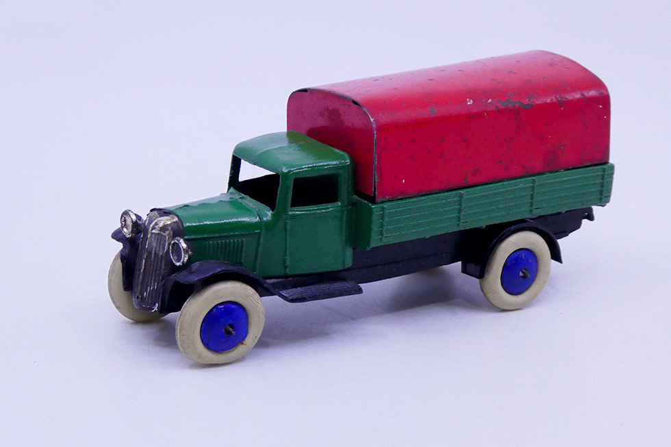 Dinky Toys GB - Camion type 2 ridelles bâché 25B