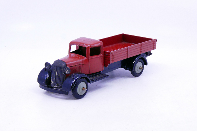 Dinky Toys GB - Camion type 4 benne basculante 25E