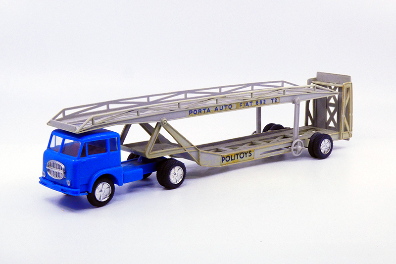 Politoys - Fiat 682N tracteur semi porte auto 221