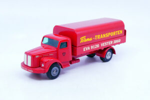 Tekno - Scania 76 ridelles bâché Firma Transporten 450