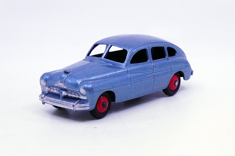 Dinky Toys France - Ford Vedette 1949 24Q