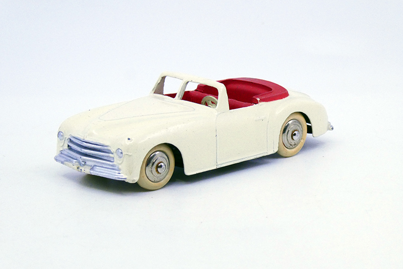 Dinky Toys France - Simca 8 sport 24S