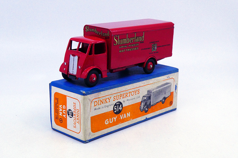 Dinky Toys GB - Guy Otter fourgon Slumberland 514