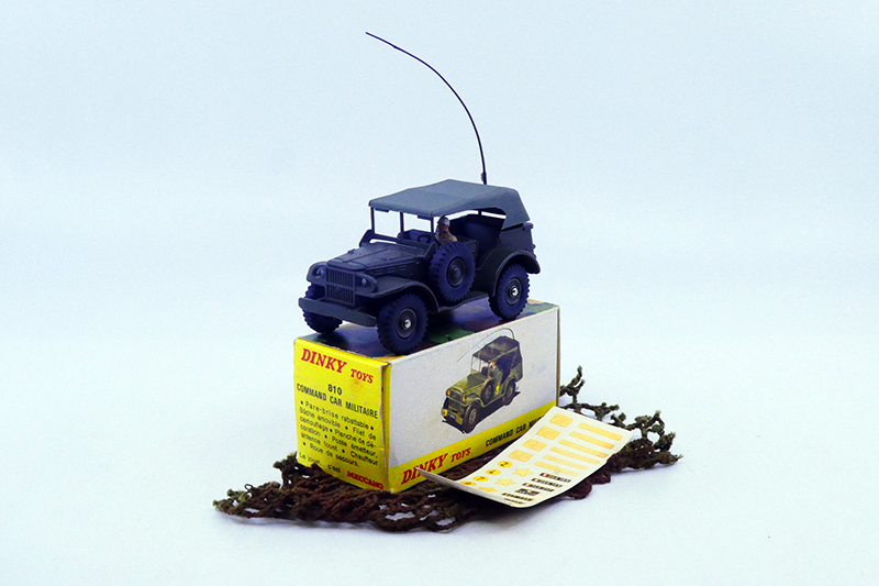 Dinky Toys France - Dodge WC 56 command car 810