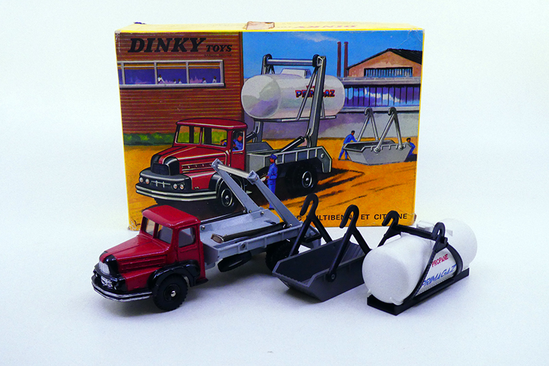 Dinky Toys France - Unic multibenne Primagaz 805