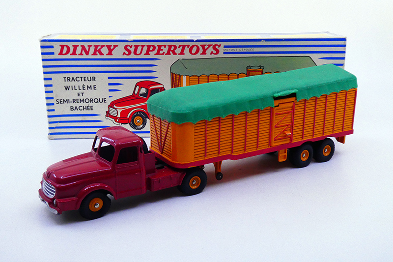 Dinky Toys France - Willeme semi remorque savoyarde 896