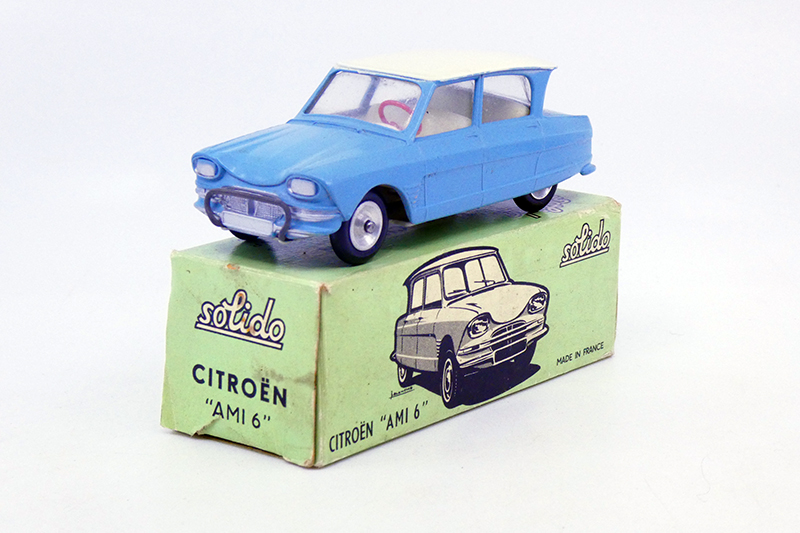 Solido - Citroën Ami 6 berline 114