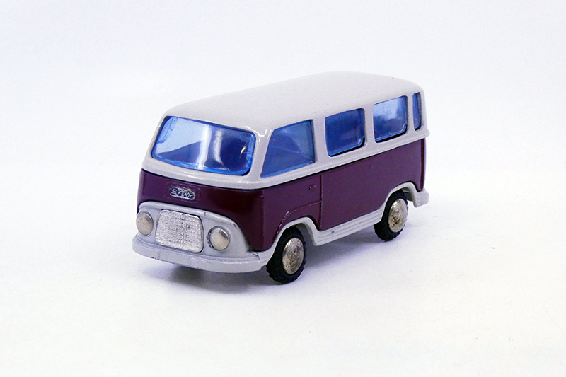 Tekno - Ford Taunus minibus 420