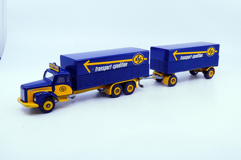 Tekno - Scania 76 ridelles bâché avec remorque ASG 451