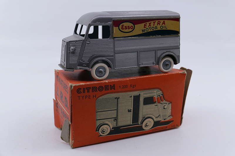 JRD - Citroën 1200Kgs fourgon Esso Extra 113