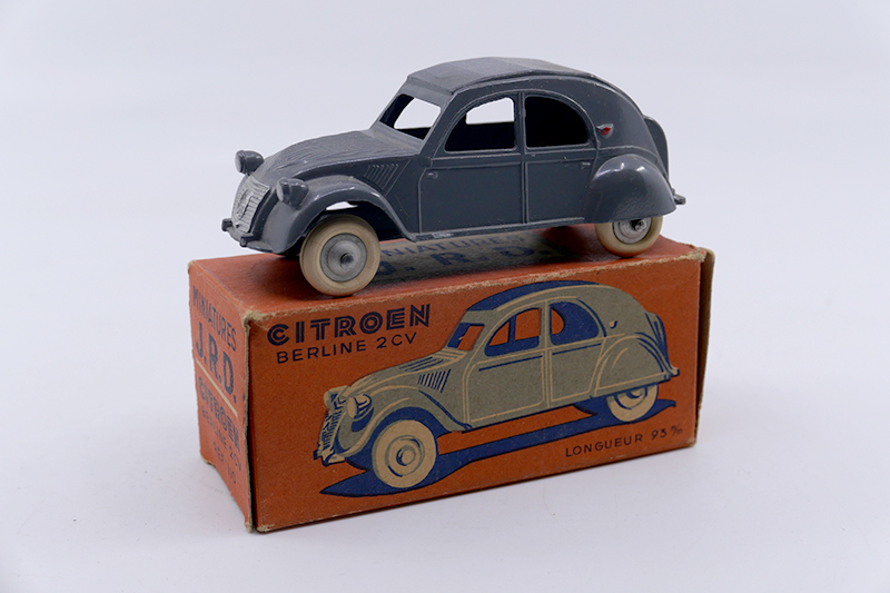 JRD - Citroën 2cv'51 avec malle 110